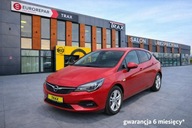 Opel Astra 1.2T 130 KM, światła LED