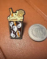 Pin przypinka Kawa z duszkami Duchy Halloween