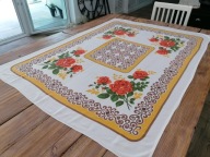 BAWEŁNIANY FOLKOWY OBRUS CZERWONE RÓŻE 150 x 113