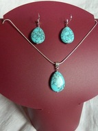 Delikatny zestaw biżuterii z turkusami, wisiorek, kolczyki, łańcuszek