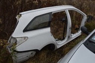 prawy tylny błotnik bok próg toyota auris kombi 2015 lak 040