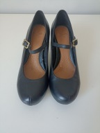 Śliczne markowe modne obuwie damskie czółenka Clarks Plus* Uk 4E EUR 37