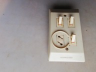 stare gniazdko + wyłączniki hebelkowe