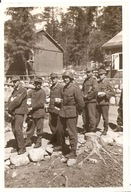 WEHRMACHT TRZECIA RZESZA -zdjęcie -ŻOŁNIERZE -mały format -1942 rok