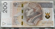 Banknot Polska 200 zł 2021 nr EZ 5715175 radar
