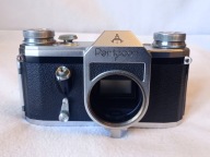 Małoobrazkowy PENTACON F firmy PENTACON z mocowaniem M42 . .