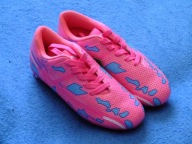 Sprzedam nowe Piłkarskie Korki Lanki Plastikowe Na Boisko JR Dzieci 38,5