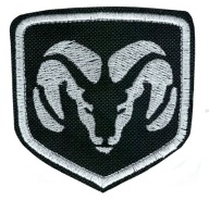 DODGE ____ ŁATKA, NASZYWKA 8x8cm