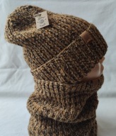 (31) Czapka wełniana z kominem M/L - rozmiar uniwersalny na damską głowę.