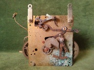 Stary niemiecki mechanizm do zegara JUNGHANS W.748.10