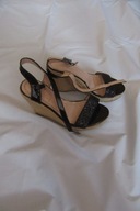 SANDAŁKI ZDOBIONE BROKATEM ROZM 37