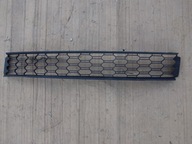 KRATKA SRODKOWA ZDERZAKA SKODA SCALA 657 ŁADNA