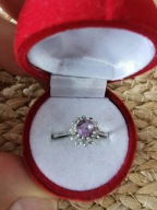 Srebrny stary pierścionek z ametystowym kamieniem