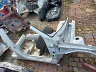 **** FARTUCH ĆWIARTKA PODŁUŻNICA SŁUPEK PRÓG PRAWA VOLVO XC40 ****