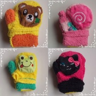 Zimowe niemowlęce rękawiczki 3D na sznurku 6-12 mc