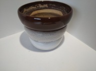 Tradycyjna ozdobna ceramiczna trzy kolorowa doniczka