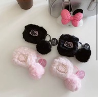 Etui na Airpods z motywem Hello Kitty 1 / 2 / 3 / 4 / Pro / Pro 2