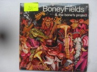 Boney Fields And The Bone's Project – Red Wolf