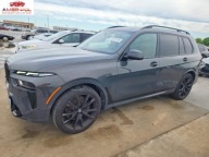 BMW X7 XDrive40I 2024 3.0 Benzyna 375KM
