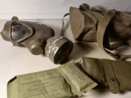 STARA MASKA PRZECIWGAZOWA TORBA Z AKCESIORIAMI TASCHE TRAGE SCHUTZAUSSTAT