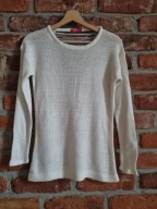 Biały sweterek z poszarpanymi plecami * TXM