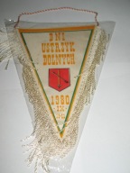 DNI Ustrzyk Dolnych 1980 pomnik proporczyk