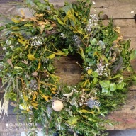 Wianek naturalny wiosenny wielkanocny na drzwi duży średnica 45 50 cm