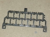 AUDI A4 B5 8D0937503 UCHWYT GNIAZDA PRZEKAŹNIKÓW