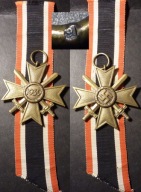 Kriegsverdienstkreuz 2 klasy z mieczami. KVK Krzyż zasługi sygnowany 9