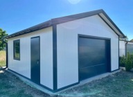 Garaż blaszany z płyt warstwowych