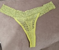 Seledynowe koronkowe majtki, stringi
