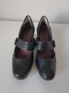 Śliczne obuwie damskie Clarks UK 6,5 EUR 39,5