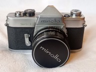 Małoobrazkowa lustrzanka MINOLTA SR-1 z obiektywm ROKKOR 55 mm .
