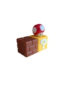 Pytajnikowy blok Kinder Joy Super Mario Bros Nintendo figurka VQ422