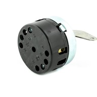 Stacyjka z kluczykiem i metalową nakretką C-360 42.34.110.0