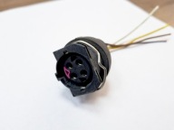 WTYCZKA KOSTKA GNIAZDO LAMPY PRZÓD 4PIN AUDI 80 90 S2 RS2 B4 100 C4 A8 D2