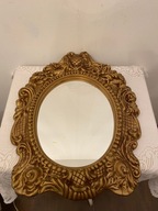 Lustro w gipsowej ramie