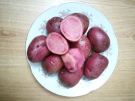 Ziemniaki Jadalne MULBERRY BEAUTY czerwone w środku