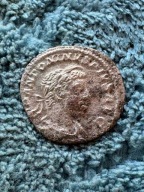 Rzym, Heliogabal, Denar, 218-222r. n.e. Srebro