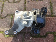 ŁAPA PODUSZKA SILNIKA OPEL CORSA D 1.3 CDTI 13130742 13130732
