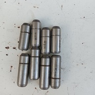 fiat 125p prowadnica zaworów ssąca wydechowa 8 szt