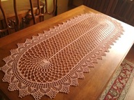 Obrus - ręcznie robiony , szydełkowy