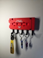 Wieszak na klucze honda pokrywa zaworów