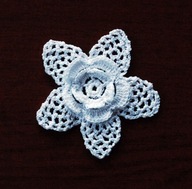 Zawieszka ozdoba szydełkowa na choinkę 8cm (Z136)