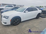 Chrysler 300 2022 CHRYSLER 300 TOURING L 3.6 Benzyna 292KM
