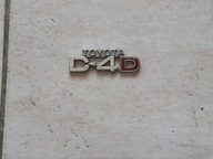 LOGO EMBLEMAT BŁOTNIKA PRZÓD D-4D TOYOTA AVENSIS II 2 T25 2.0 2.2 D4D 03-06