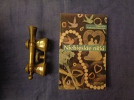 Niebieskie nitki Małgorzata Gutowska-Adamczyk