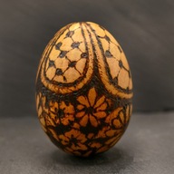 Drewniane jajko dekoracyjne – ręcznie wypalany wzór, pirografia, Wielkanoc