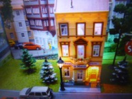 Dom Dwupiętrowy BONN z Oświetleniem LED w H0