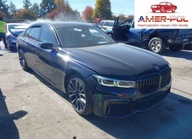BMW Seria 7 750i xDrive 2022 4.4l 4.4 Benzyna 523KM